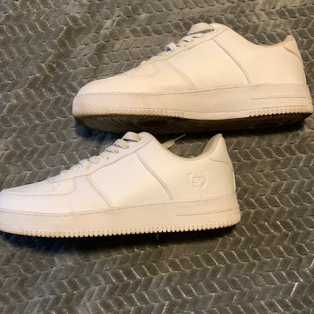 PHAT FARM all white sneakers